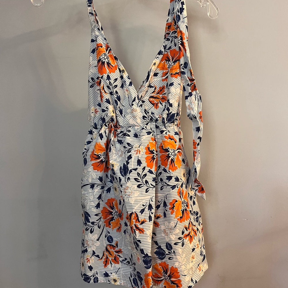 Motherhood maternity shirt medium